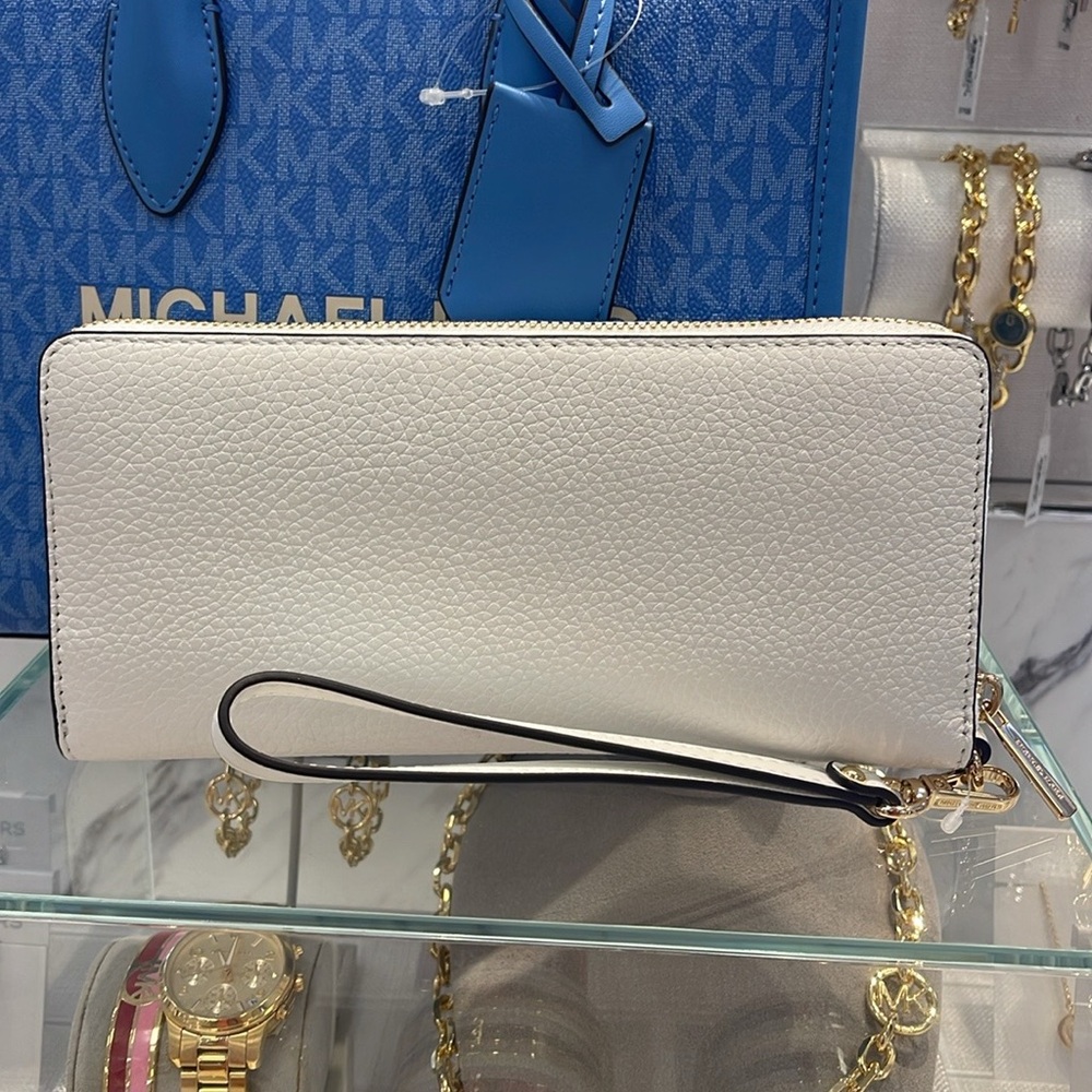MICHAEL KORS
Leather Continental Wristlet Phone Case Wallet 
Optic White
NWT - Picture 14 of 16